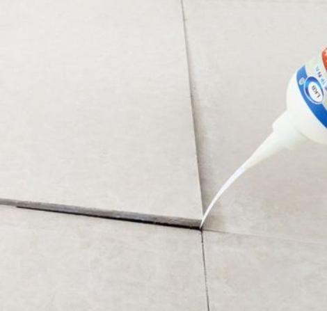 路南瓷砖空鼓维修公司分享卫生间瓷砖脱落的原因可能有以下几点